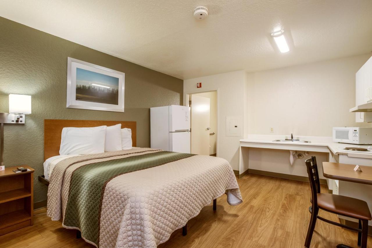 Hometowne Studios By Red Roof Philadelphia - Maple Shade, Nj Extérieur photo