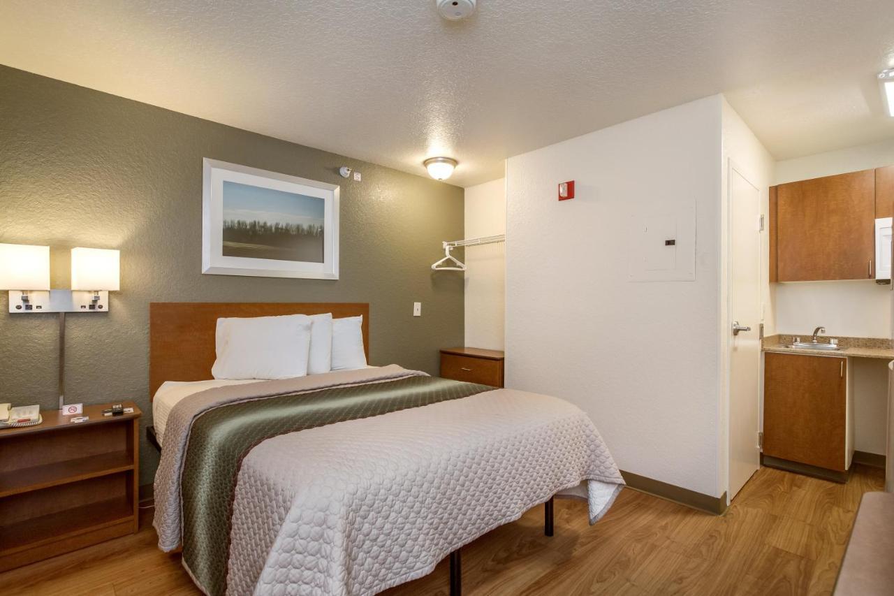 Hometowne Studios By Red Roof Philadelphia - Maple Shade, Nj Extérieur photo
