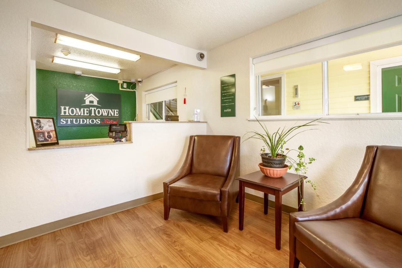 Hometowne Studios By Red Roof Philadelphia - Maple Shade, Nj Extérieur photo