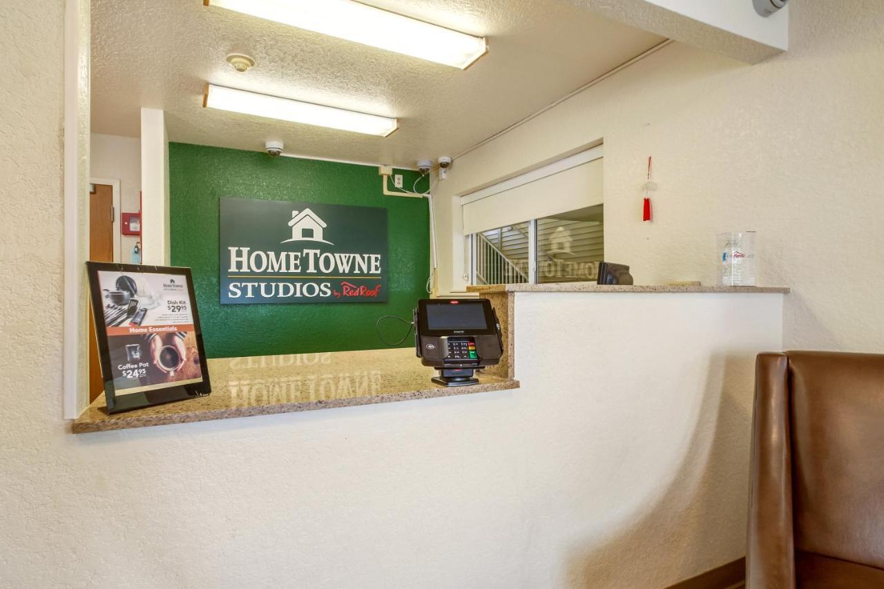 Hometowne Studios By Red Roof Philadelphia - Maple Shade, Nj Extérieur photo